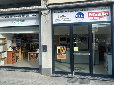 immagine dell'ingresso del negozio di poggibonsi