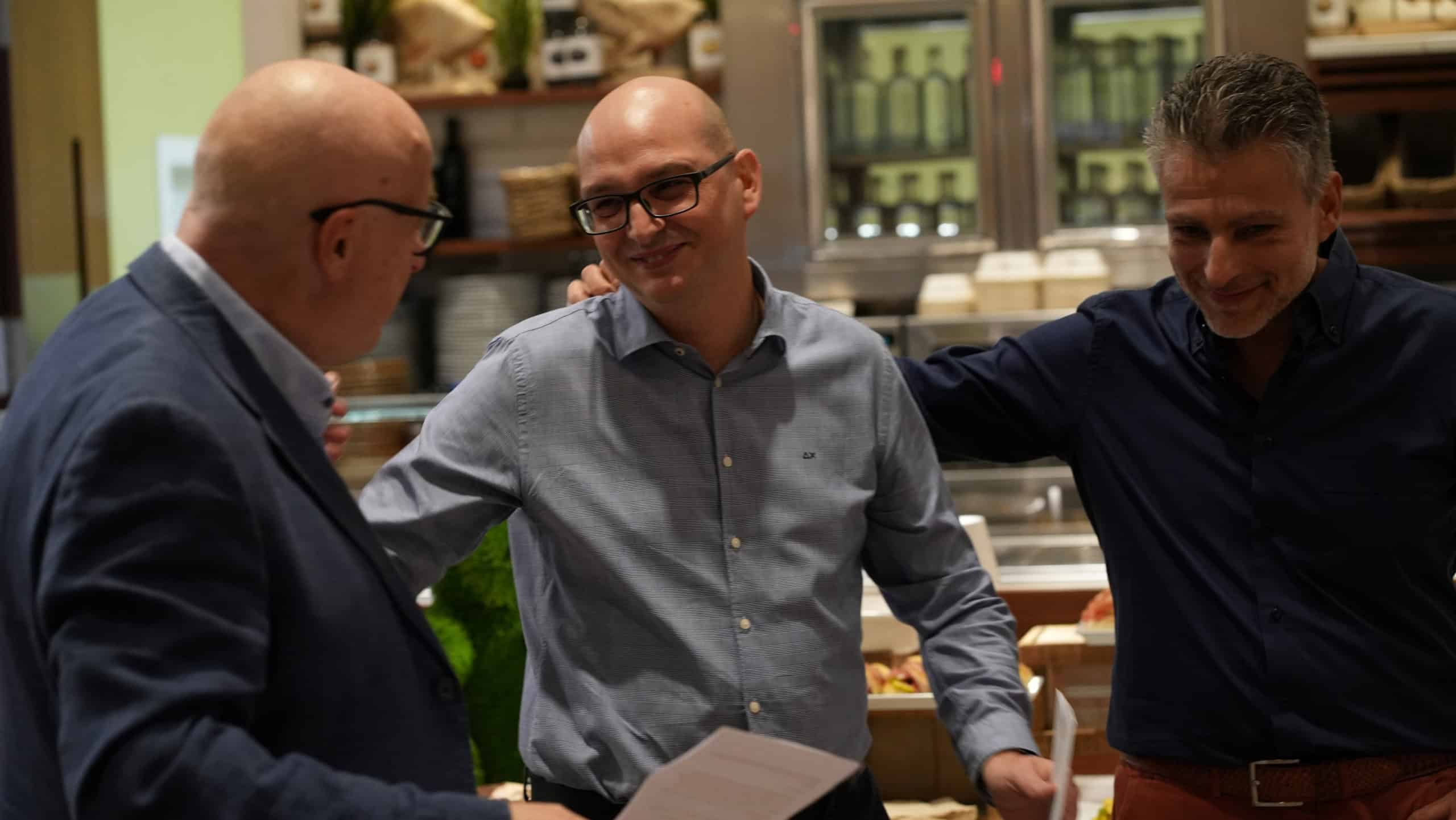 premiazione per i trenta anni di presenza in azienda